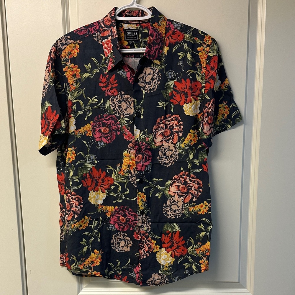 Guess Men's Multicolor Floral Button Down Shirt